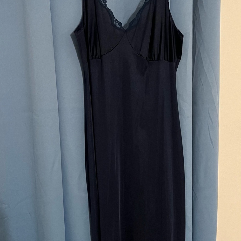 Vintage Elegant Navy Blue Lace Trim Slip